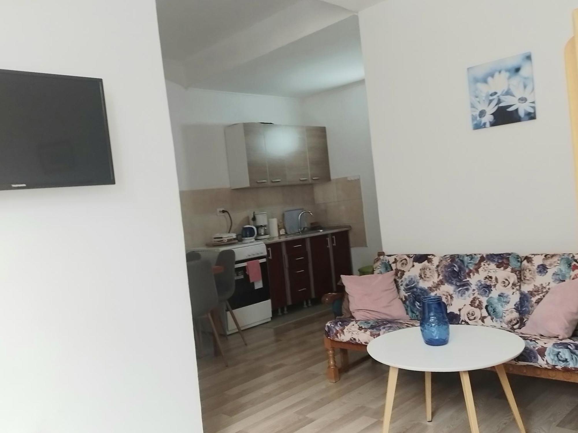 מוסטר Guesthouse Sanja - Apartments 212 מראה חיצוני תמונה